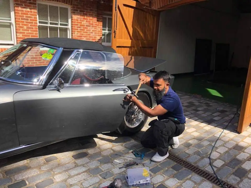 NoMoDents Bodywork Specialist